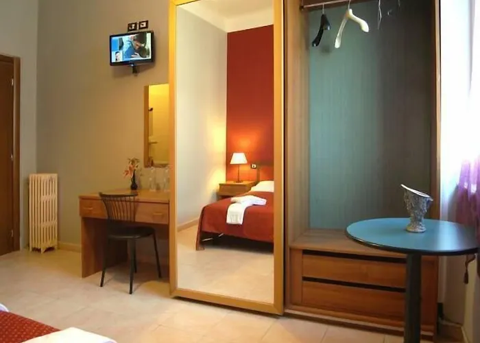 Hotel Emmy *