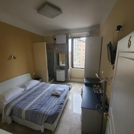 إيمي * ميلان