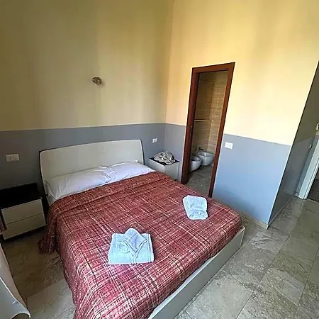 Hotel Emmy Hotel *